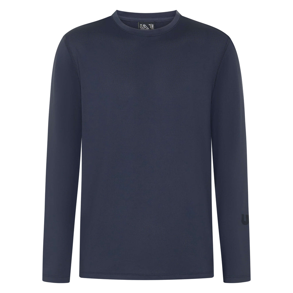 Unconditional Active Darkside long-sleeve top in dark charcoal, fitted tops for activewear with a stylish, sleek design.
