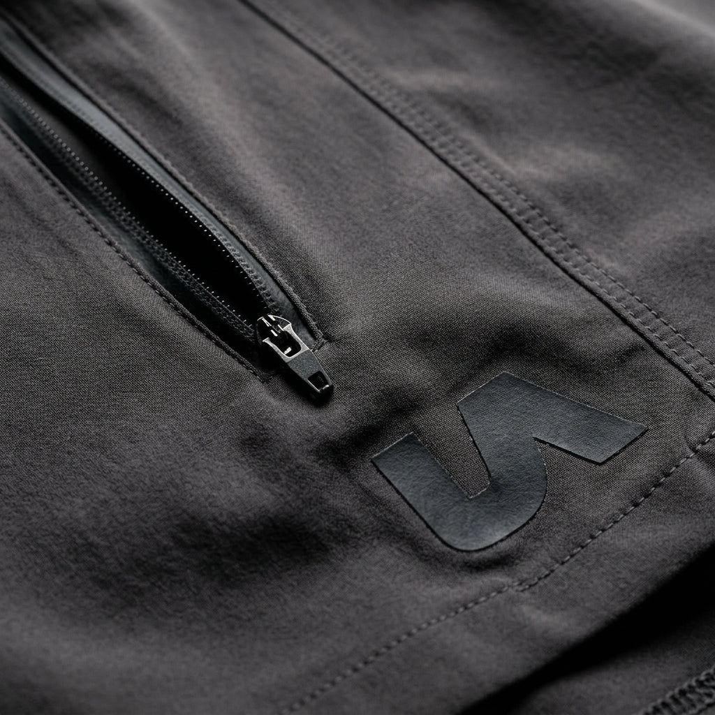 2-in-1 athletic shorts — Detail - Stitch Macro | Generated by Modelize